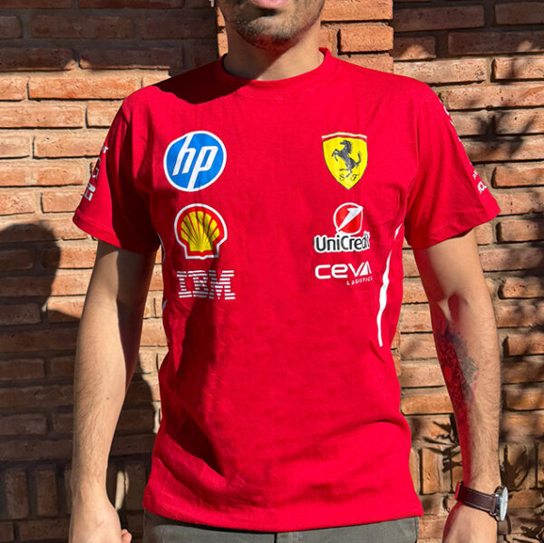 Remera Ferrari 2025